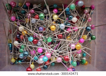 Colorful sewing pins