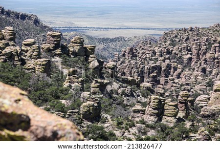 Landscape of columns of volcanic rock in Chiricahua National Monument ...