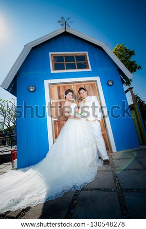 The portrait of Thai Bride and Groom