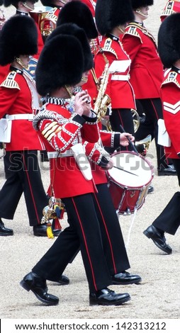 LONDON, UK- JUNE 8 2013: Major General\'s review for Trooping the Color, Horse Guard. Troops band drummers rehearse for the Queen\'s birthday parade. London June 8 2013