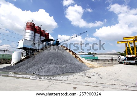 AYUTTHAYA-THAILAND-NOVEMBER 10 : Cement factory a mixer cement tower on November 10, 2014 at Ayutthaya Province, Thailand.
