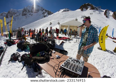 SOCHI, RUSSIA - MARCH 22, 2014: Party in the ski resort, MC entertains tourists