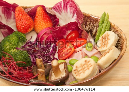 Fusion food,vegetable salad,ham and mushrooms