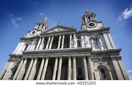 Wide angle shot of St Pauls, London, England