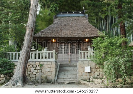 Tenma Shrine - Kobe, Japan A thatch-roofed Shinto shrine in the mountains of Kobe, Japan.