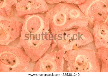 Cooked pieces of turkey meat.