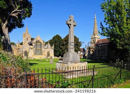 EVESHAM, UK - SEPTEMBER 8, 2014 - St Lawrence Church with All Saints Church to the right hand side, Evesham, Worcestershire, England, UK, Western Europe, September 8, 2014.