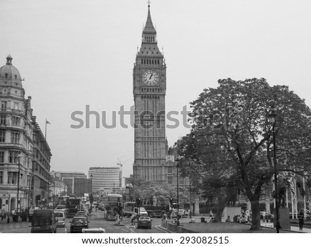 LONDON, UK - JUNE 12, 2015: Tourists in Parliament Square in Westminster in black and white