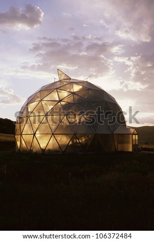 CIRCA 1999 - Geodesic dome