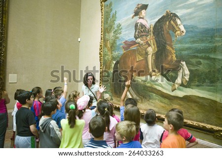 Children learn about paintings in Museum de Prado, Prado Museum, Madrid, Spain