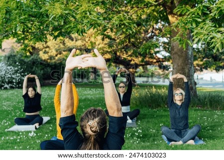 Similar – Foto Bild Konzentrierte Frau beim Yoga in Salamba Sirsasana auf der Matte