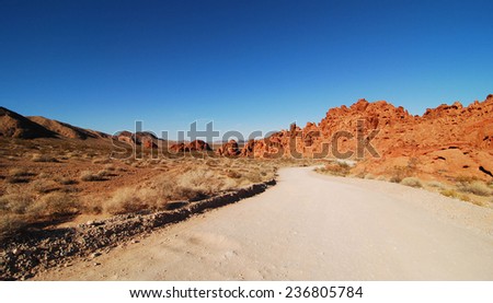Highways and roads at the Valley of Fire / Dusty Road