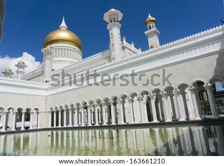 BANDAR SERI BEGAWAN(BSB), BRUNEI-NOV. 4:Ablution place at Masjid Sultan Omar Ali Saifuddin Mosque in BSB, Brunei November 4, 2013.Brunei plan to implement sharia law soon.