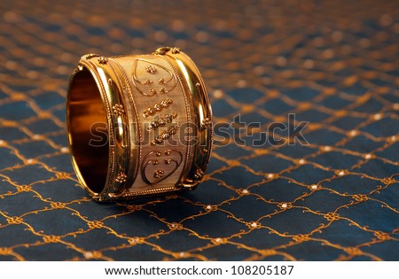 Indian Traditional Gold Bangles
