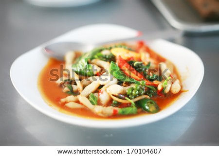 Sizzling spicy fried with Razor clam in dish