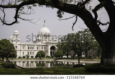Kolkata, India, View of the Victoria Memorial built in while marble and bequethed by the British to India after Indian independence.