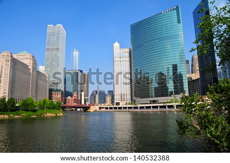 CHICAGO - MAY 19 : Chicago River and Skyline on May 19, 2012. Thanks to the river Chicago became an important location, as the link between the Great Lakes and the Mississippi Valley waterways.