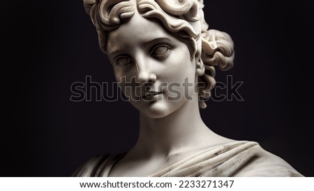 3D illustration of a Renaissance marble statue of Tyche. She is the Goddess of Fortune and Luck. Tyche in Greek mythology is known as Fortuna in Roman mythology. Foto stock © 