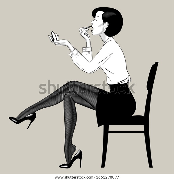 美しい若い女性は 脚を組んで黒いストッキングを履き 黒い靴とスカートをはき 白いシャツを着て椅子 に座りながら唇を描く ファッションのコンセプト ビンテージ彫刻様式の図 のイラスト素材