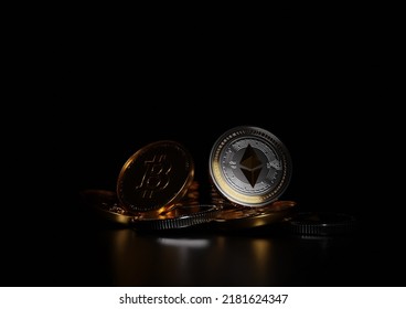 Bitcoin And Ethereum On Black Background, 3d Bitcoin Coins