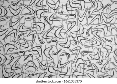 Black And White Boomerang Pattern￼￼