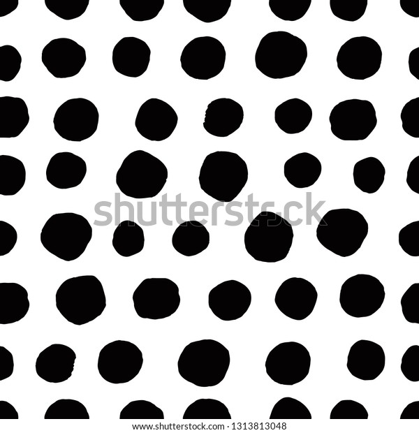 Circles seamless pattern.\
Retro hand drawn circles ornament. Polka dot pattern. Round shapes.\
Grunge painted ornament on white background. illustration. Raster\
version