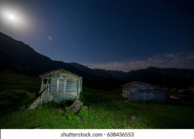 Cabin In Woods Night Sky Images Stock Photos Vectors Shutterstock