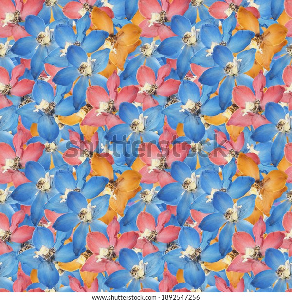 デルフィニウム ラークスパー イラトス 花のテクスチャー 継続的なレプリケーションに対するシームレスなパターン 花柄の背景 繊維 綿織物用の写真コラージュ 壁紙の場合は カバー 印刷 のイラスト素材
