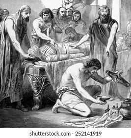 Embalming In Ancient Egypt, Engraving 1892