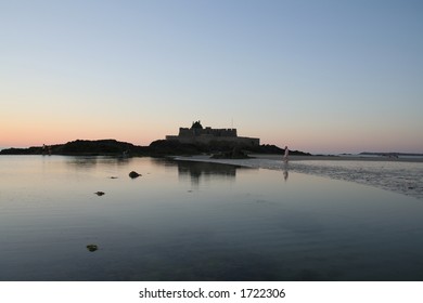 Saint Malo Plage Stock Illustrations Images Vectors