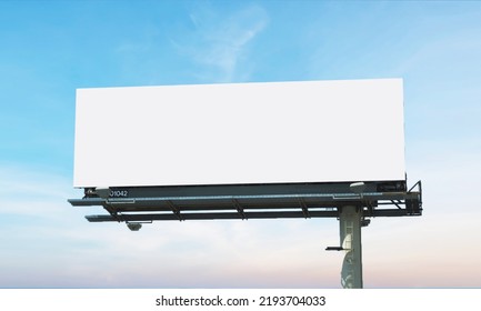 Highway Road Billboard Isolated On Blue Sky	3d Render