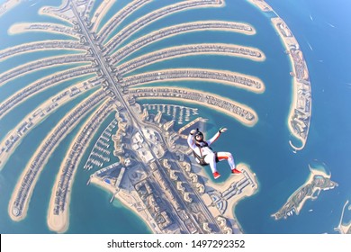 Hobby.  Skydiving men relax in Dubai.   New relax technology.