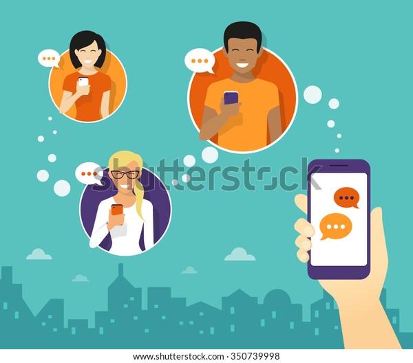 人間の手はスマートフォンを持ち Messengerアプリを使って友だちにメッセージを送る フラットイラスト のイラスト素材