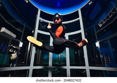 Indoor Skydiving Fun Fly. Rock Flying.Starlink