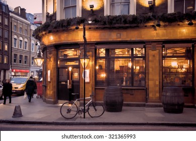 London Pub illustration - Powered by Shutterstock