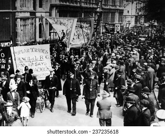 May Day Parade Of The Communists And Left Wing Labourites The Great General Strike That Started 2 Days Later.