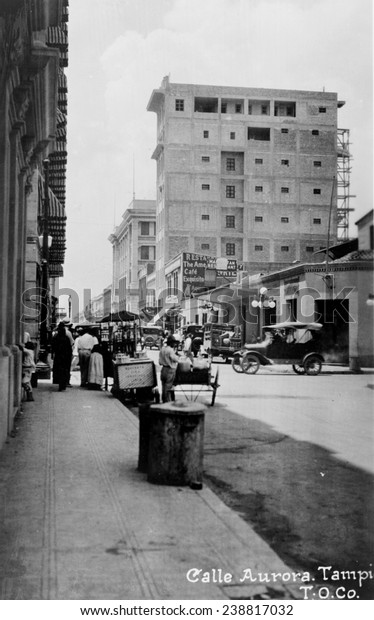 Mexico,\
street scene in Calle Aurora, circa early\
1900s.
