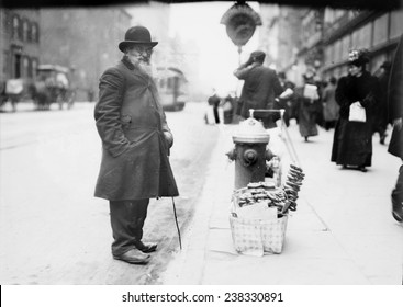 New York City, Pretzel Vendor, 6th Avenue, New York, Photograph Circa 1900s-1920s