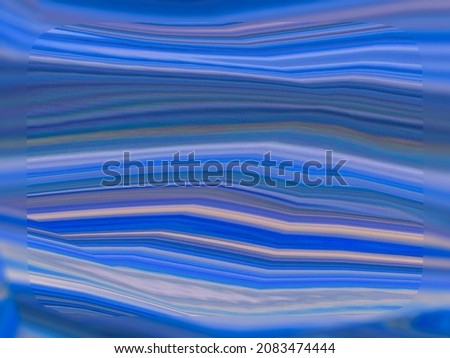 On the background, the stripes are horizontal, blue, broun, pale blue, dark blue
