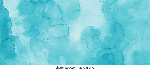 Pastellfarbener, hellblauer Hintergrund, Flecken und Flecken von Farbe und Aquarellpapier, abstrakte blaue Malerei