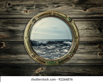 porthole with view at the sea