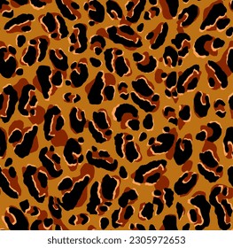 Seamless hand drawn leopard pattern