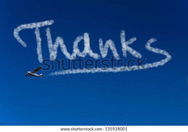 スカイライター 青空に感謝の言葉を書く のイラスト素材