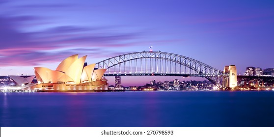Сиднейская гавань в Сумерках
