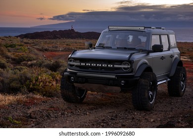 237 Bronco Truck Images, Stock Photos & Vectors | Shutterstock