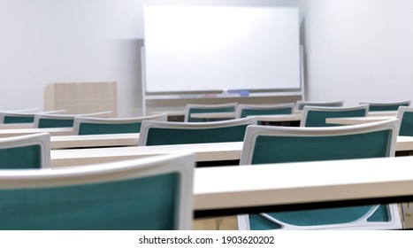 741 Classroom one empty chair Images, Stock Photos & Vectors | Shutterstock