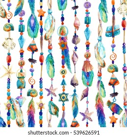 水彩の宝石と海殻 玉 羽のシームレスな模様 宝珠鎖 ペンダント 鉱石 海殻 珠を持つ手描きの夏イラスト のイラスト素材 Shutterstock