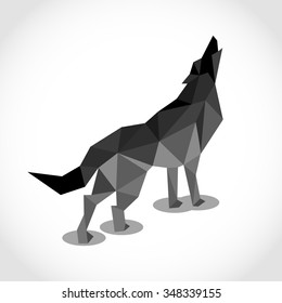 wolf in Polygon style. low poly design in triangles