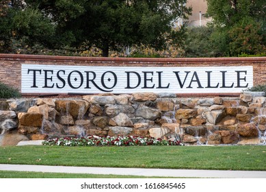 01/01/2020 - Santa Clarita, CA: Tesoro Del Valle Community Sign In Valencia, CA, USA.