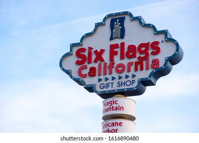 01/01/2020 - Six Flags California  Amusement  Park Street Sign In Valencia, CA, USA